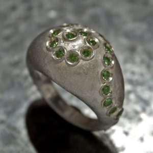 Anello in argento con tsavorite 00