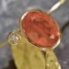 Ciondolo in oro giallo con opale di fuoco e diamante - immagine 2