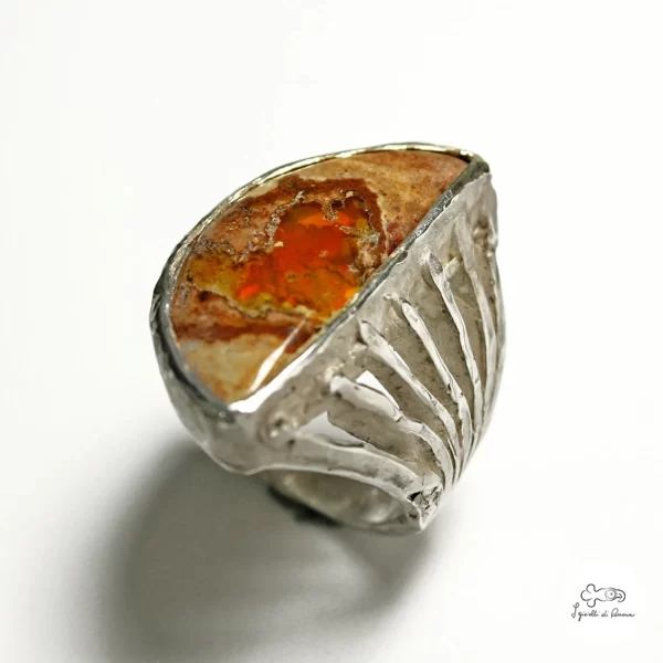 Anello in argento con opale del Messico 02