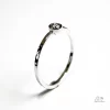 anello in oro bianco con diamante 02
