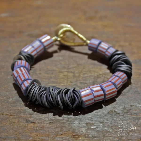 bracciale trade beads con dischi in titanio anodizzato 01